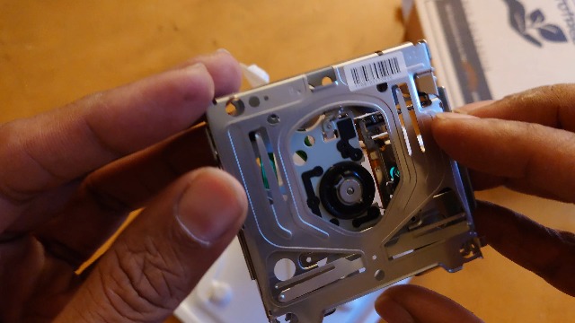 Amazon.com: TOTALCONSOLE OEM Component KHM-420AAA UMD Assembly for