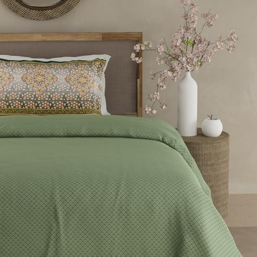 Image of BOUTIQUE LIVING Heritage Walk 100% Egyptian Cotton 200 TC Green Ethnic Print Single Bedsheet with 1 Pillow Cover