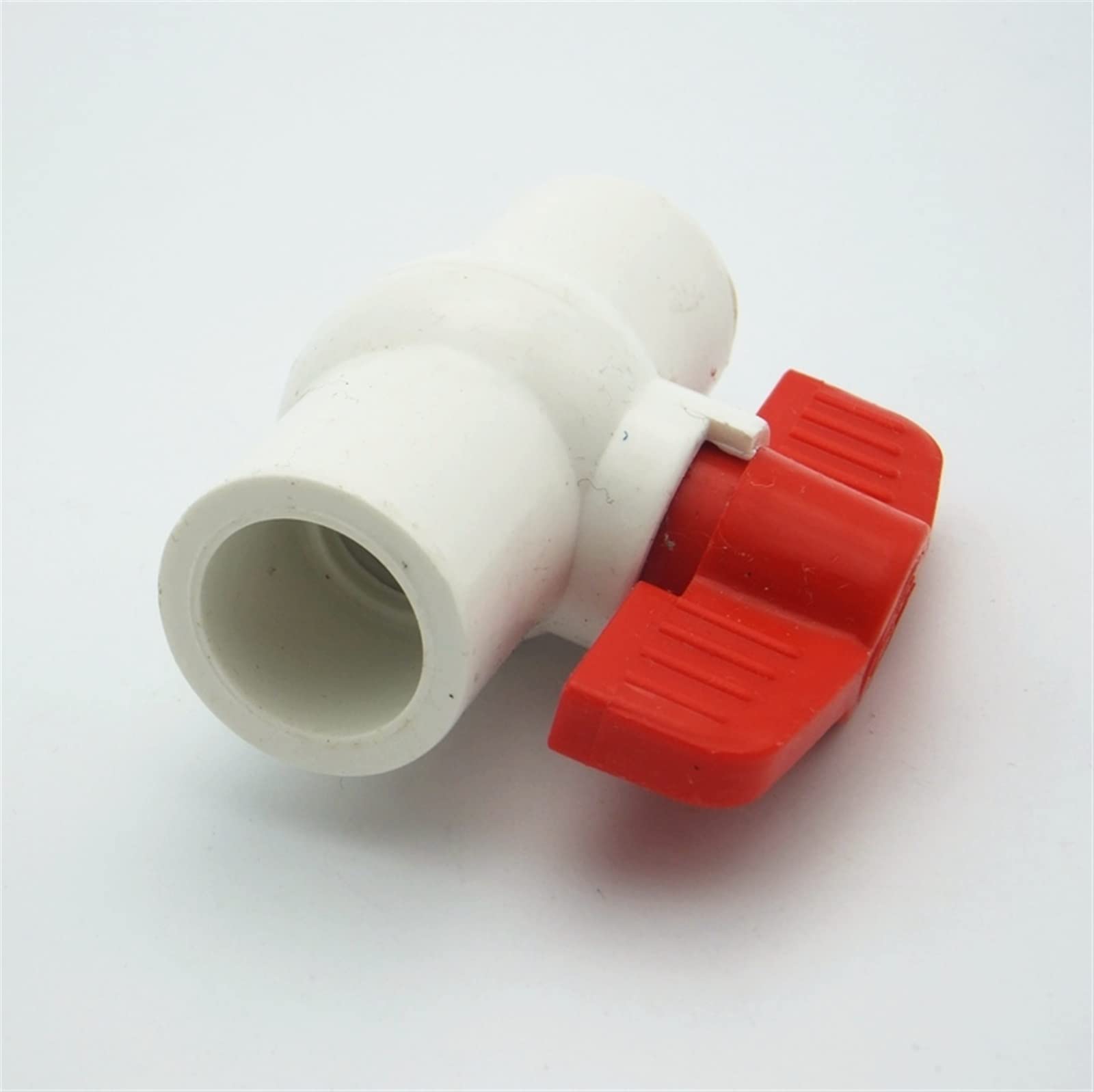 Connecteur PVC 25mm avec vanne à sphère intégrée pour tuyau d'arrosage
