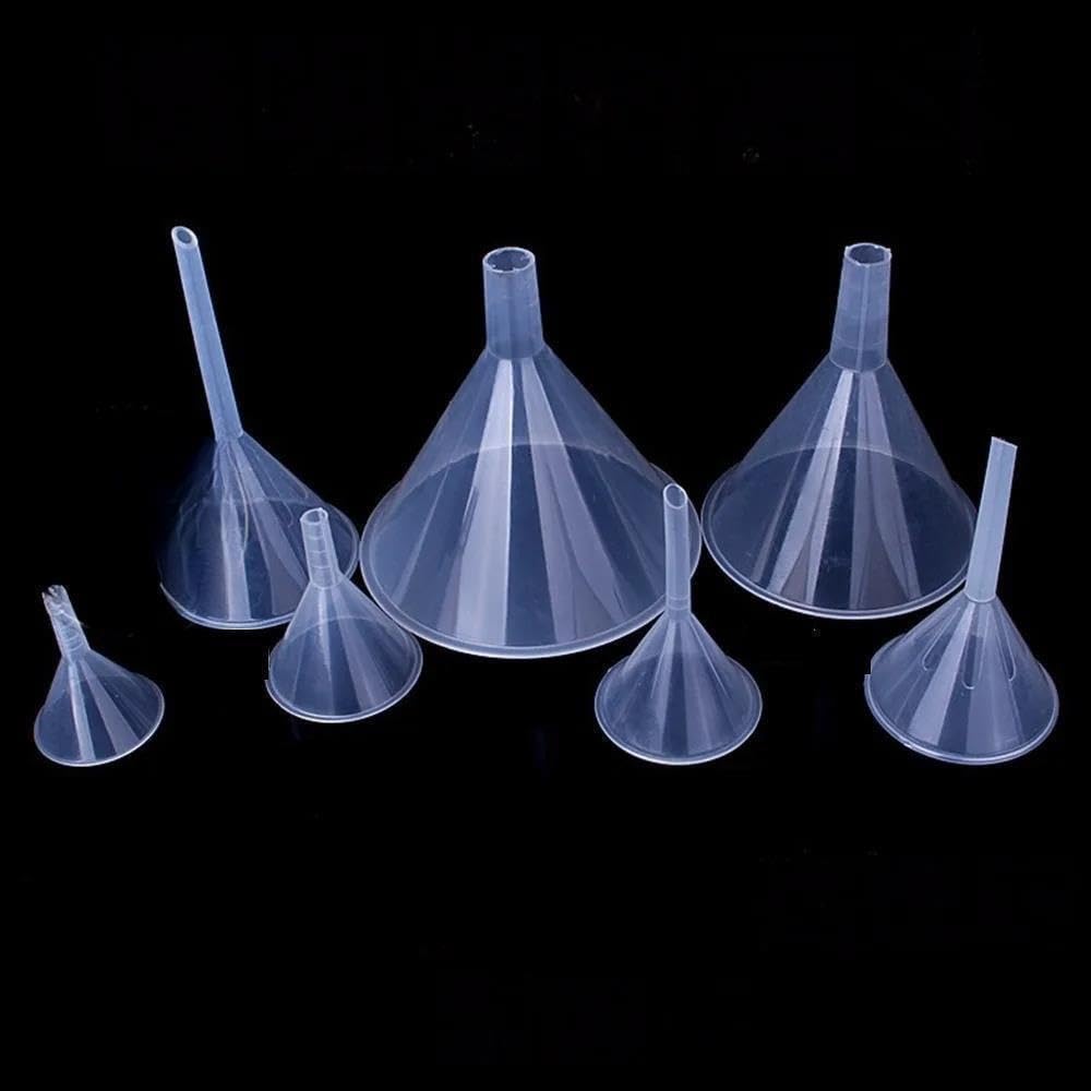 Embudo de plástico (50–150 mm), adecuado for uso en laboratorio