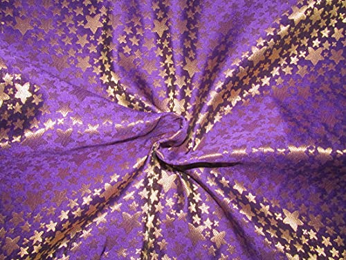Tissu brocart violet et doré pour robe de soirée chic 111cm