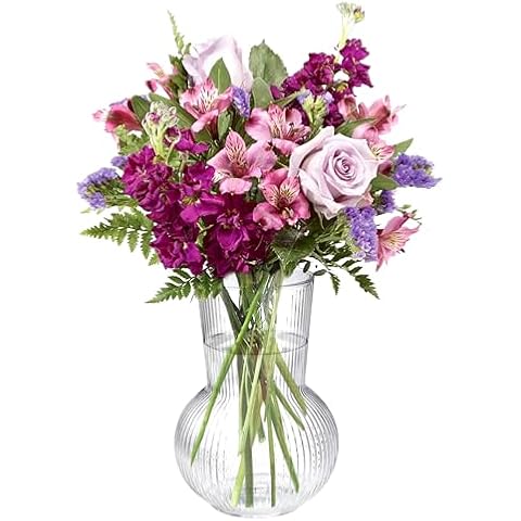 Ledoir Ribbed Glass Flower Vase 17 cm Cover
