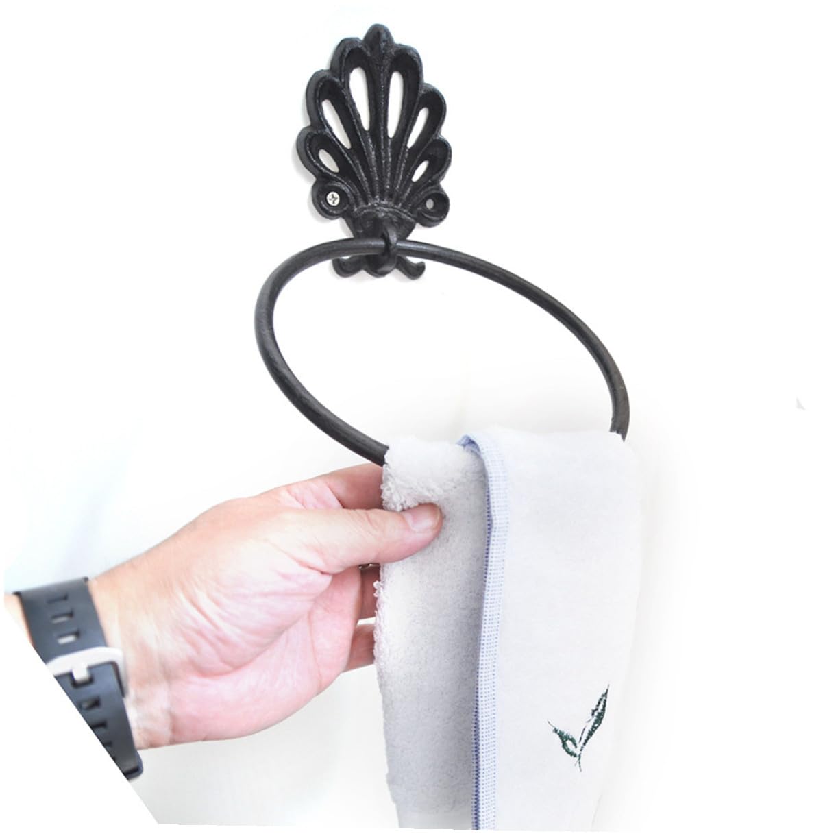 2 Toalleros para Colgar Toallas Negro Anillo Redondo de Hierro Forjado Resistentes al Desgaste Incluye Accesorios de Instalación para Baño Moderno