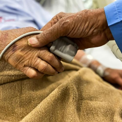 『Premier to meet with state counterparts on aged care crisis; And Education Minister slams teachers for strike timing』のカバーアート