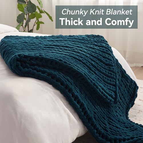 Negwoo Grobstrick-Überwurfdecke, 127,7 x 152,4 cm, Chenille-Garn für Bett, Couch, handgefertigt, Pfauenblau, gehäkelt, groß, dick… – Ansicht 5