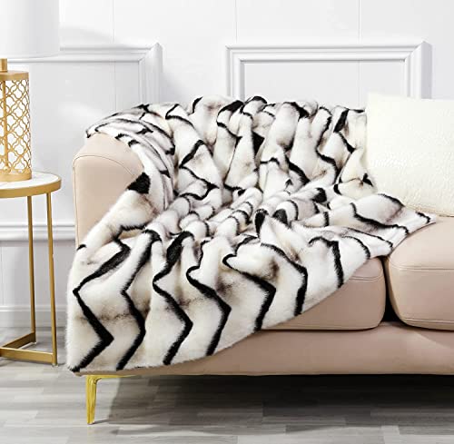 Inchgrass Luxury Soft Faux Mink Fur Throw Blanket Fuzzy Plush Elegant Reversible For Sofa Chair Couch Living Bedding (60"X70", White Zigzag) #TOP5