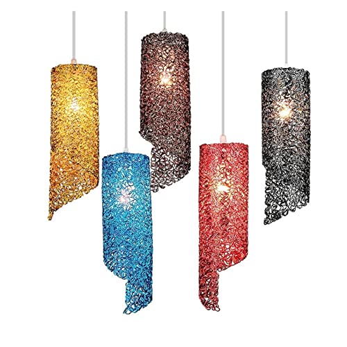 Lustre en cristal nordique pour créer une ambiance chaleureuse dans la salle à manger