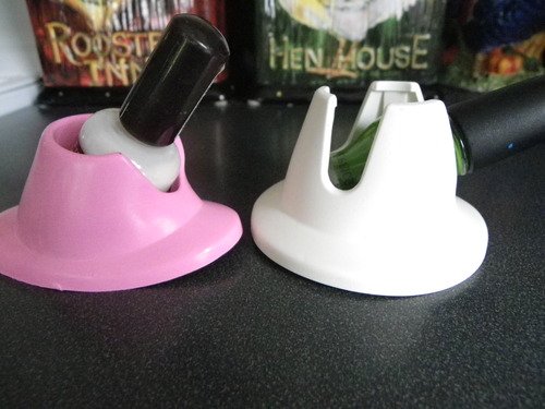 Body Care / Beauty Care Nail Polish Holders (Oval & Round Style) (2 Pcs Total) Bodycare / BeautyCare