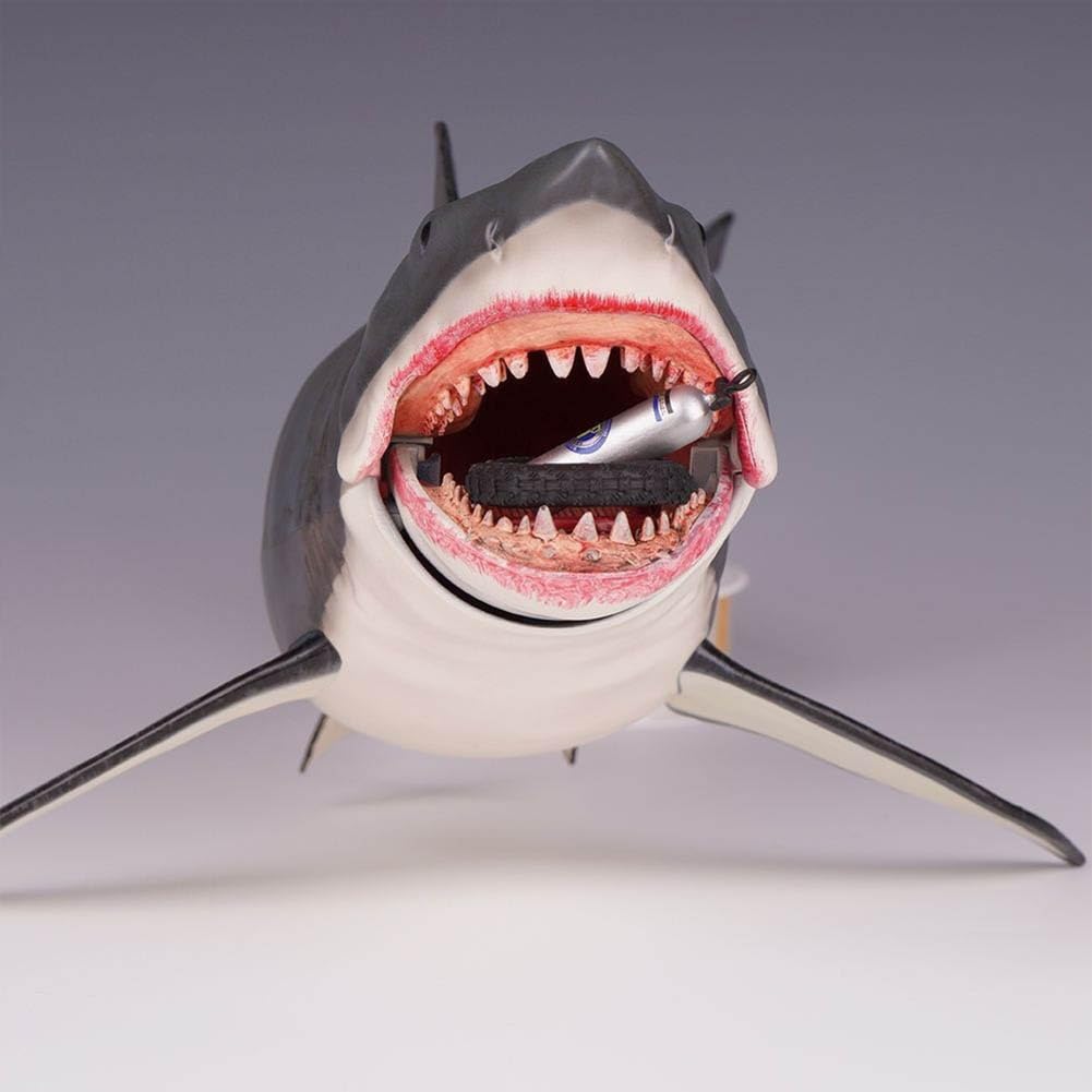 La Partita degli Squali - Statuetta Orrore 45 cm, Figura da Testa a Coda, Modello Animale con Accessori, Statua in PVC da Collezione, Decorazione per la Casa, Regalo