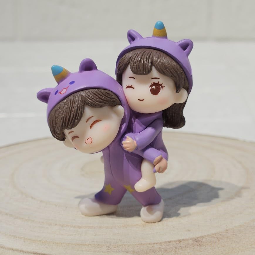 Image of Miniature Purple Couple Figurines, Decorative Dollhouse Accessories, Collectible Gift Set, Mini Garden Decoration (Purple Couple)