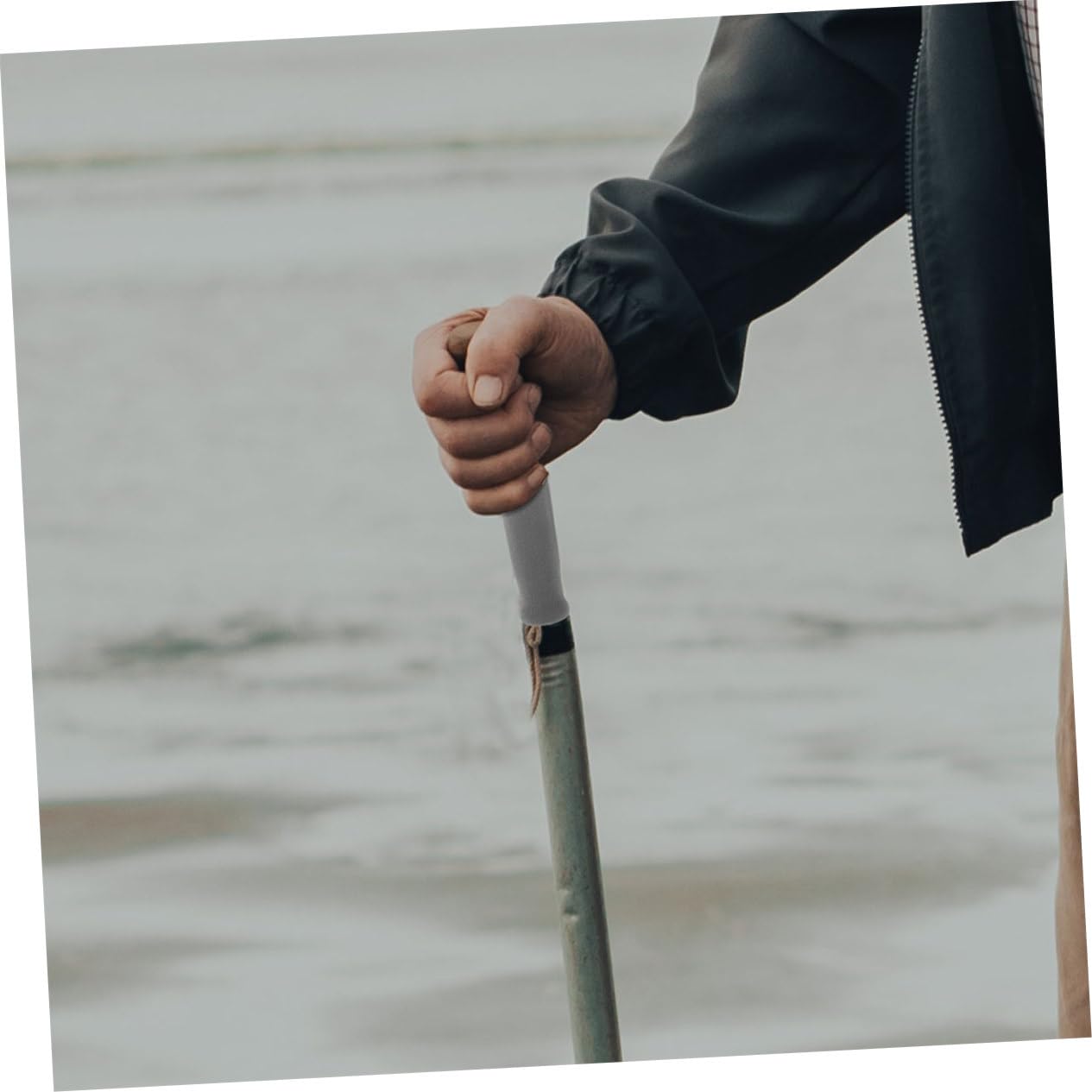 HAPINARY Cane Tips for Stability Walking Stick Sleeve Nonslip Crutch Grips Comfortable Cane Handle Wraps Crutch Accessories