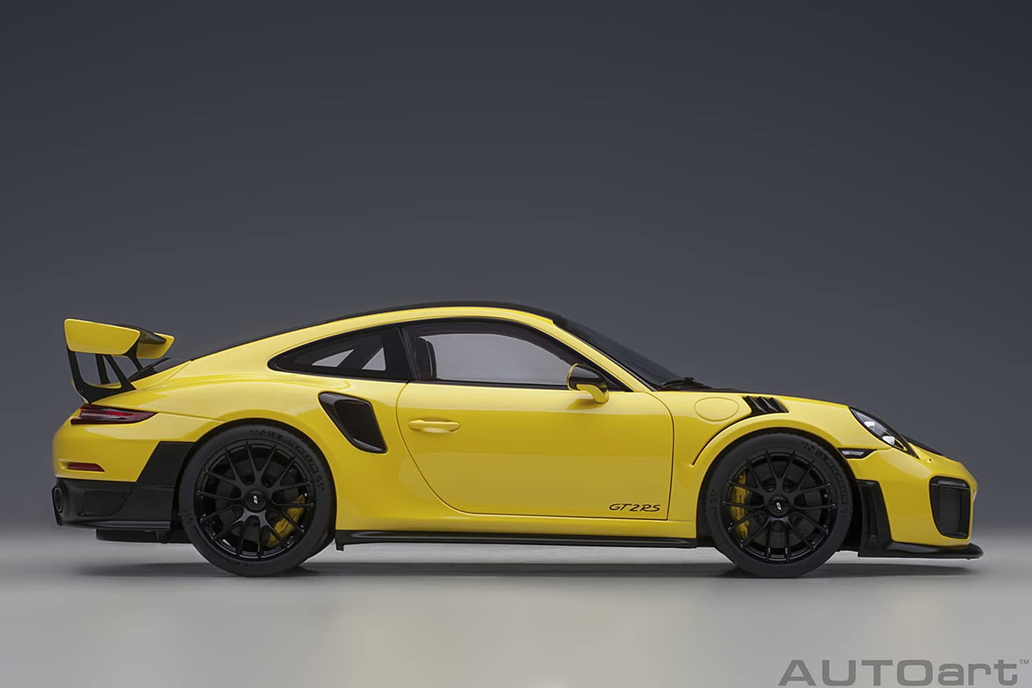 Amazon | オートアート (AUTOart) 1/18 ポルシェ 911 (991.2) GT2 RS