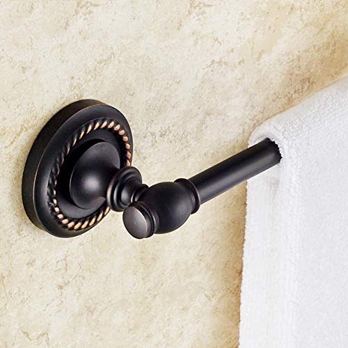 Porte-serviettes mural compact pour optimiser une petite salle de bain