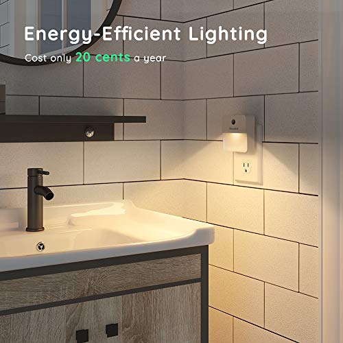 Govee-Dusk-to-Dawn-Night-Light-Plug-in-Soft-Warm-White-LED-Night-Light-for-Bathroom-Bedroom-Hallway-Kitchen-Stairs-Energy-Efficient-Glare-Free-Compact-6-Pack 51LgNy7jbJL