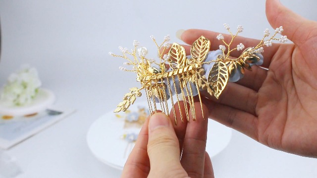 Amazon.com : 4 Pieces Pink Bridal Flower Wedding Hair Pins Crystal