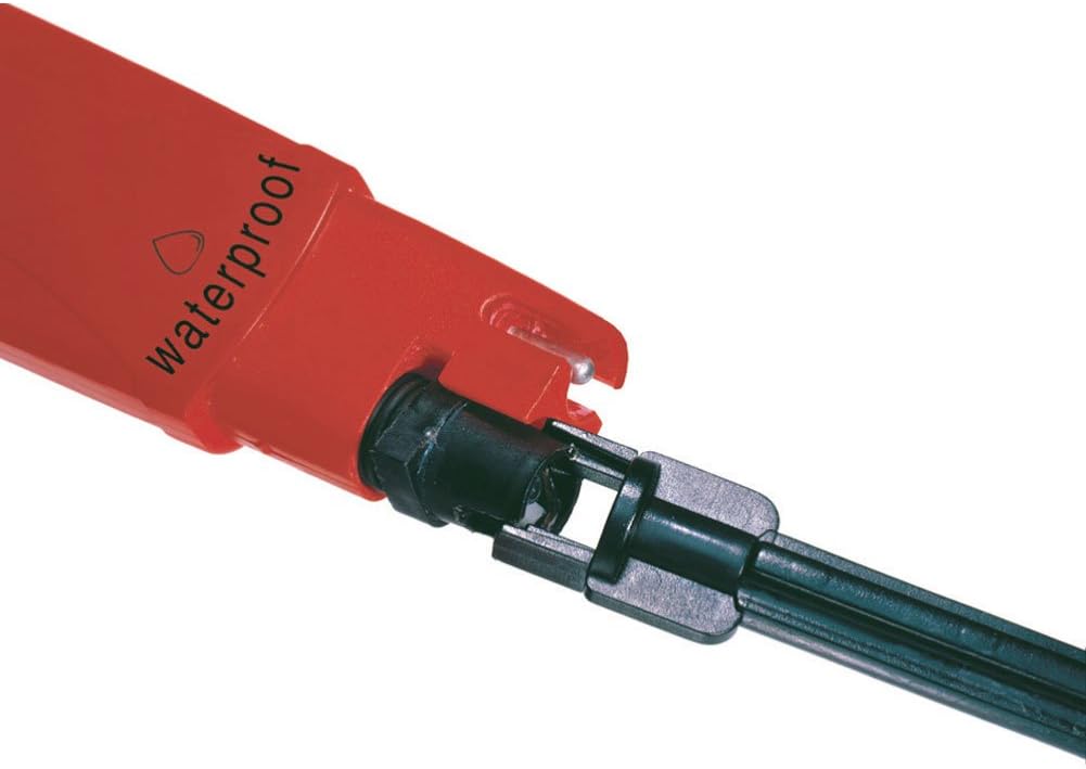 Close-up of the electrode of HANNA Instruments HI98127 pHep4 pH-Temperature Tester