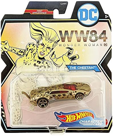 Hot Wheels Studio Character Cars Assortment Marvel X-Men, Teenage Mutant Ninja Turtles, Star Wars, DC Gift Ideas for Collectors and Kids 3 Years and Older image 2