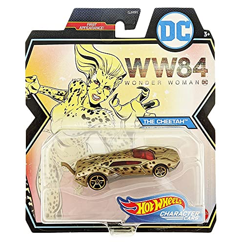 Hot Wheels Studio Character Cars Assortment Marvel X-Men, Teenage Mutant Ninja Turtles, Star Wars, DC Gift Ideas for Collectors and Kids 3 Years and Older - image 1