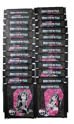 25 sobres Colección de cromos stickers 2026 FEARBOOK 2 (en español) | Ya disponible en tu tienda friki favorita! En mundofriki.es!