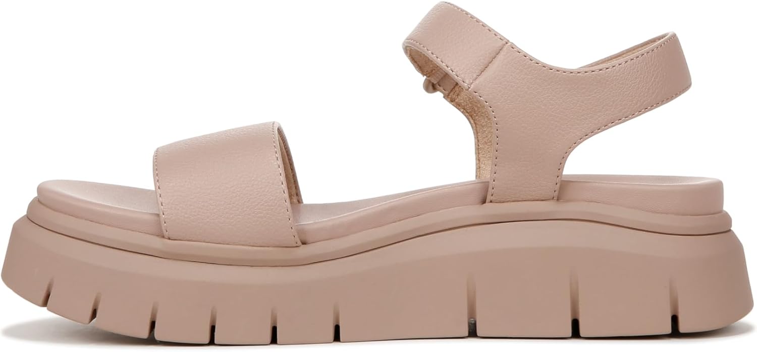 andwang enamel square strap heels ミュール 靴