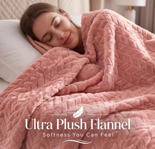 Image of VAS COLLECTIONS 280 GSM Premium Plush Blanket for Double Bed, Soft Warm Cozy Blanket, Ultra Soft Luxury Fleece Blanket, Comfortable Winter Bed Cover, 85 x 90 Inches (216 x 229 cm) - Blush Pink
