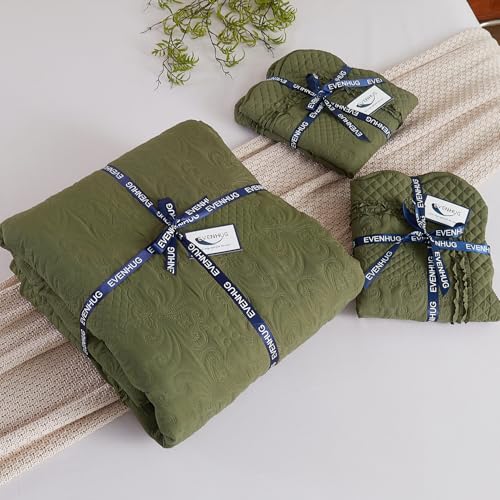 Image of EVENHUG Oversized Quilts Set King Size 3 Piece Bedding Set Reversible Bedspread with 2 Pillow Shams Coverlet Lightweight Soft Bed Cover for All Season(120 inchX120 inch,Olive Green)