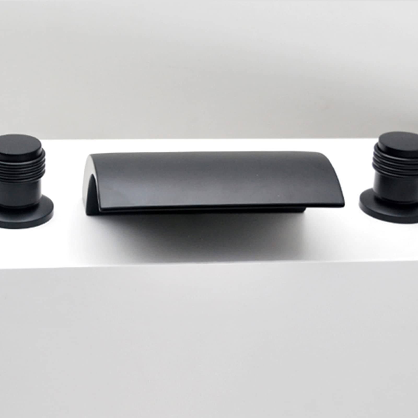 Quadratisches Messing-Badewannen-Wasserhahn-Steuerventil, Wasserfall-Kaskaden-Mischbatterie, Ceic Cartrid, ideal für Badewannen und Duschköpfe, Slish Badezimmer-Zubehör