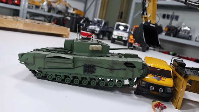Amazon.com: TOUCAN RC HOBBY 1/16 Tongde RC Tank Churchill Mk.VII