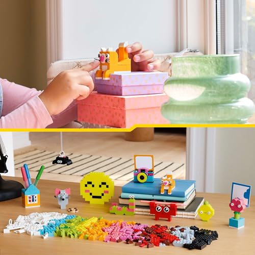 LEGO Classic La boîte créative du Bonheur - Assortiment de Briques colorées parfaites pour Le Jeu de rôle - Set de Construction pour Filles et garçons dès 5 Ans 11042