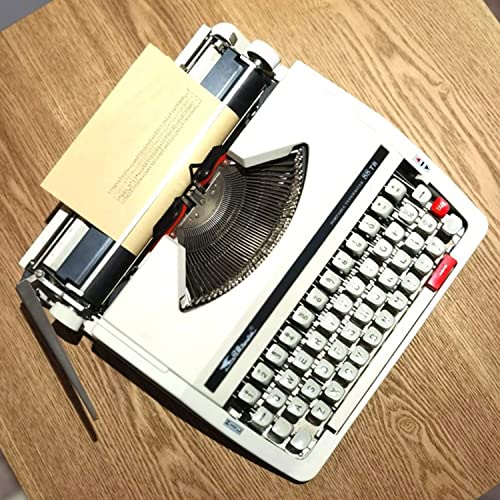 Design portatile: consente di scrivere in viaggio, traendo ispirazione dall'ambiente senza fare affidamento su batterie o software complessi.