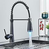 Platzsparende Bar Spüle Wasserhahn- Küche Spüle Wasserhahn mattschwarz mit hübschen Design Querstange, bieten Ihnen mehr Küche Platz für Tuch oder andere kleine Küche Dinge. Es ist mehr als ein Wasserhahn für die Küchenspüle.