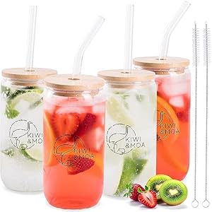 KIWI & MOA Drinking Glasses 18oz Capacity, with Bamboo Lids and Glass Straws, Set of 4, for Mixed Drinks, Cocktails, Beer, Iced Coffee/Tea, Fresh Juice, Smoothies, Parties/Gifts (Branded)