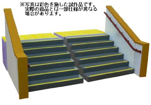 1/12 フィギュア用情景シリーズNo1 学校の階段　学校の机と椅子 Amazon.co.jp: 青島文化教材社 1/12 フィギュア用情景セットシリーズ