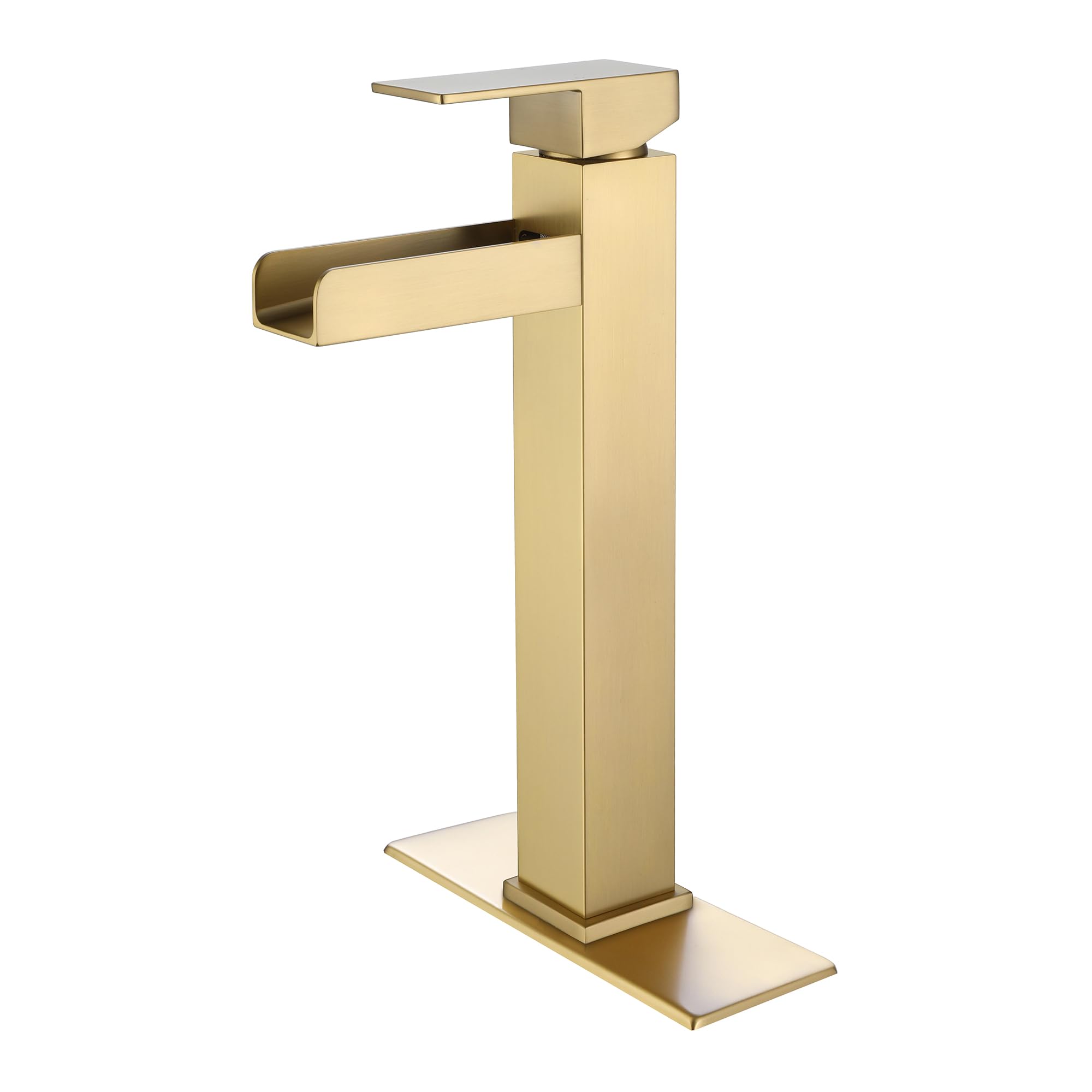 Mitigeur cascade or brossé pour une salle de bain de prestige