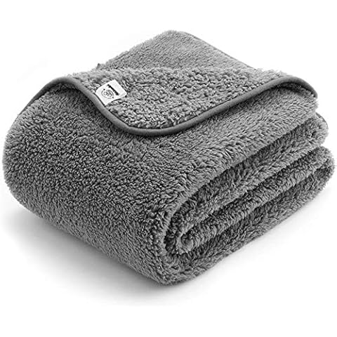 Allisandro® Washable Dog Blanket (100x80cm, Grey) for Cats Puppys Soft Warm Using Premium Fluffy Sherpa Pet Blanket Pet Throw Cover