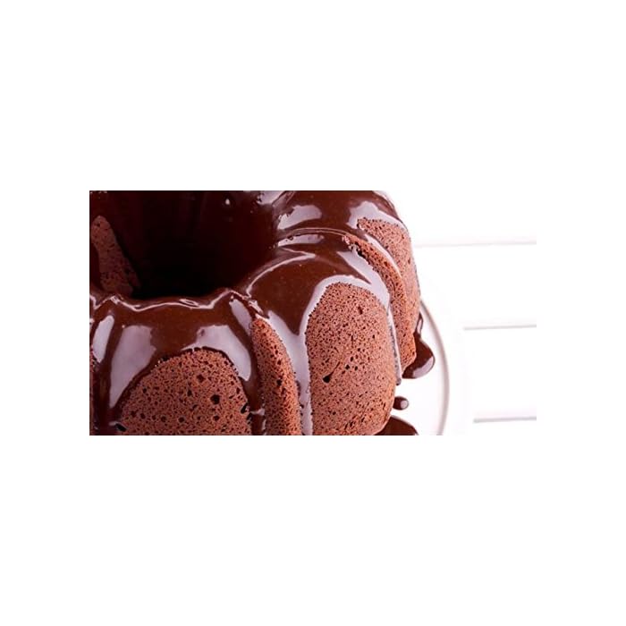 Buy The Bahamas Rum Cake Factory Ole Nassau Chocolate Rum Cake, 6 oz