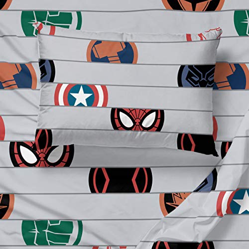 Image of Jay Franco Marvel Avengers 5 Piece Twin Comforter Set, Bed in a Bag with Captain America, Hulk, Iron Man, Thor, Super Soft Machine Washable Microfiber Kids Superhero Bedding (Official Marvel Product)