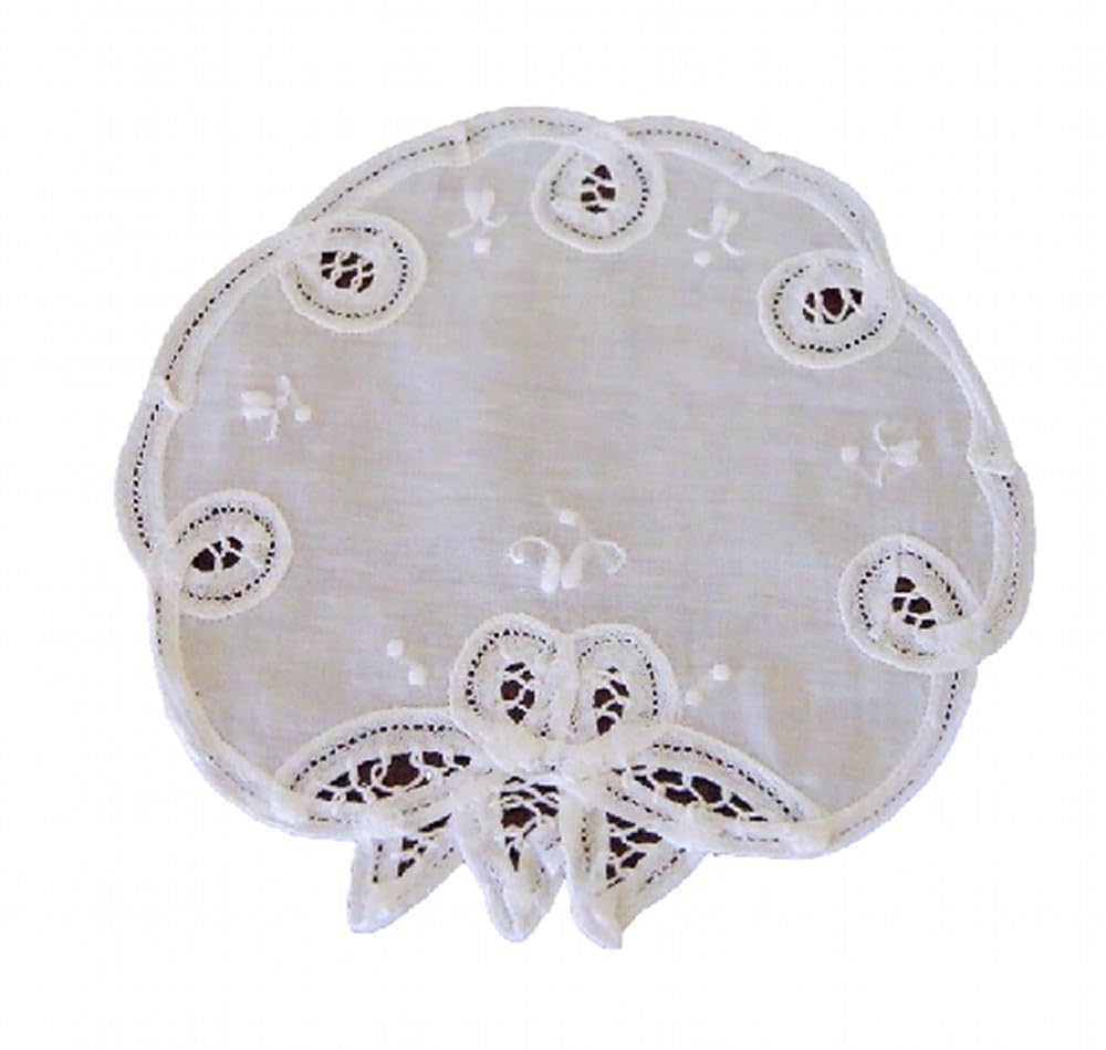 Amazon｜スワトウ刺繍 バテンレース ホワイトワーク ドイリー 花瓶敷き