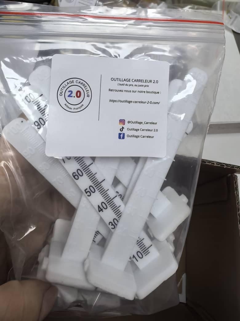 Jauges de Nivellement 0–100 mm pour Chape Fluide et Ragréage Autonivelant – Pack de 50 Pièces Graduées – Réglage Épaisseur Béton – Outillage Carreleur 2.0