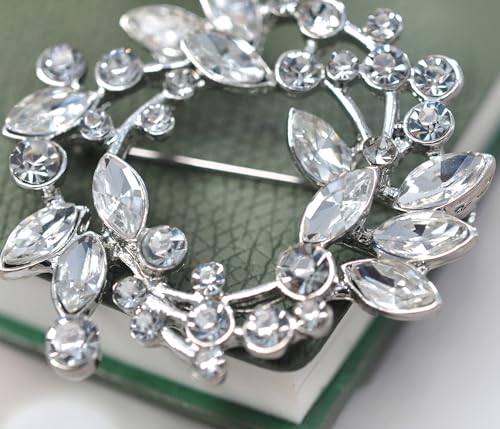 Image of Gyn&Joy Clear Crystal Rhinestone Floral Wreath Pin Brooch BZ005
