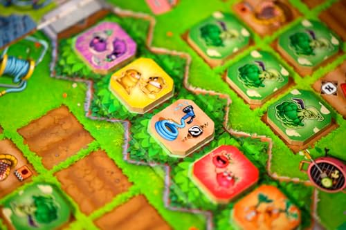 Garden Rush Board Game - Two-Player Vegetable Garden Battle, Tile Placement Strategy for Family, Kids and Adults, Ages 10+, 2 Players, 30 Minute Playtime, Made by Space Cowboys