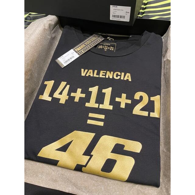 Amazon.co.jp: VR46 V.ロッシ選手 プレミアム 限定tシャツbox 直筆 