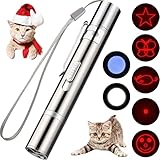 🙂【TRES FUNCIONES】 Nuestros juguetes para gatos tienen tres funciones. El primer modo (rojo) podría usarse como un juguete interactivo para jugar, perseguir y hacer ejercicio como mascota, gato, perro; El segundo modo (violeta) para tiña de gatos, orina de perro, manchas de mascotas y más; El tercer modo (blanco) para su uso diario, especialmente para situaciones urgentes nocturnas.