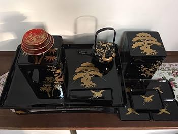 輪島塗り 重箱 屠蘇器豪華セット 蔵出し Amazon.co.jp: 輪島塗り 重箱 屠蘇器豪華セット 蔵出し : ホーム