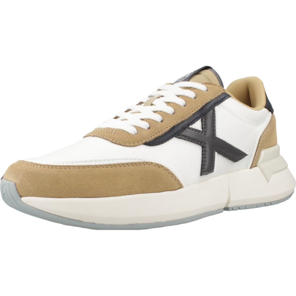 Munich Versus Unisex Adult Sneakers, White, 10.5 UK