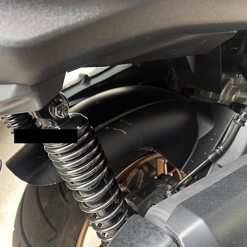Extension garde-boue arriere XMAX 300 : finition premium pour protection roue