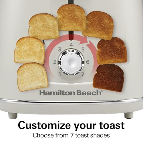 Hamilton Beach 2 Slice Toaster With Bagel, Defrost & Cancel Buttons by Hamilton Beach - Used condition - Image 3