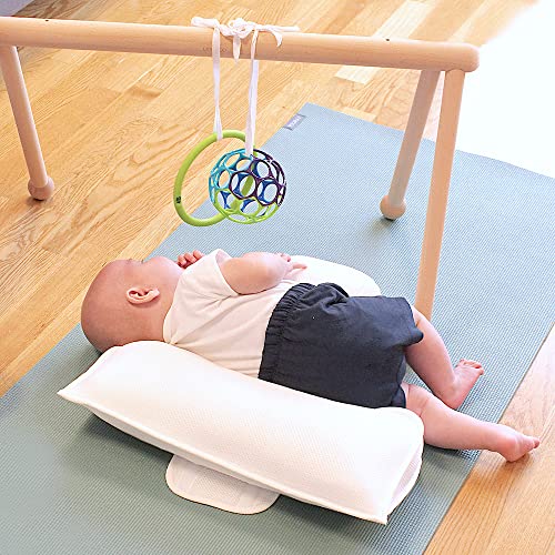 MIMOS® Play-Kissen – erleichtert die Praxis der Tummy Time | Hilft bei der Korrektur von schweren Deformitäten mit Seiner verstellbaren seitlichen Position.
