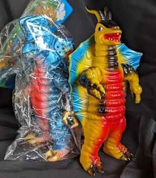 キングマイマイ成虫＆幼虫（ブルマァク復刻・怪獣郷）ソフビフィギュア２体セット Amazon.co.jp: キングマイマイ 成虫＆幼虫 （ブルマァク復刻怪獣