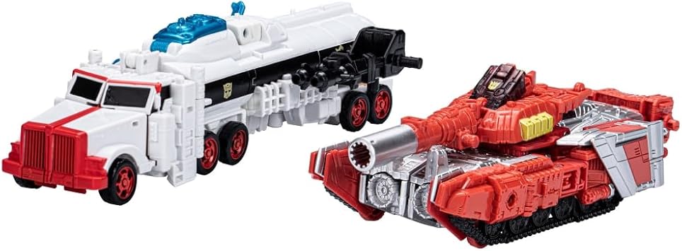 Transformers Collaborative: Street Fighter II Mash-Up, Optimus Prime [Ryu] vs. Megatron [M. Bison]